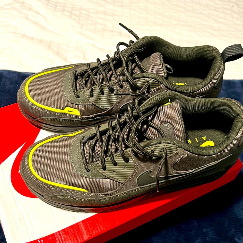 Nike Air Max 90